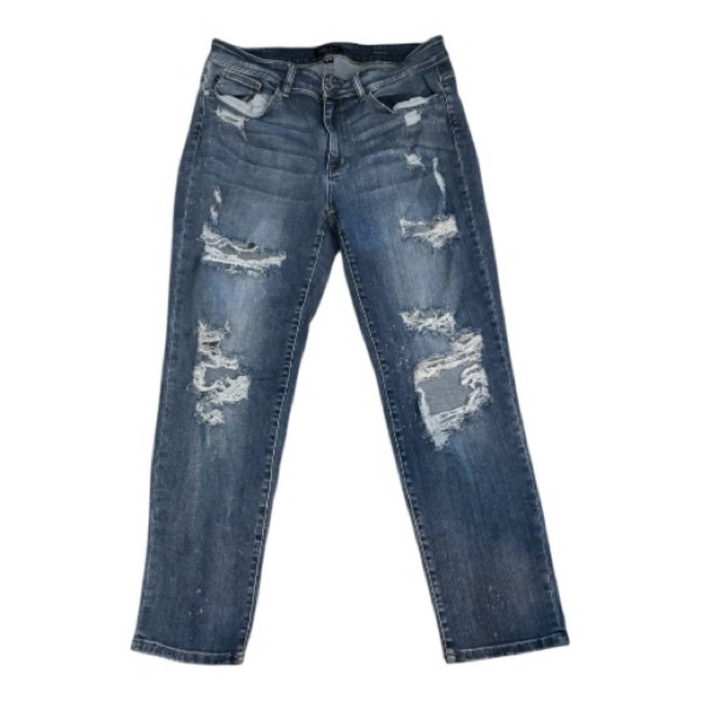 Judy Blue Distressed Denim Boyfriend Jeans
